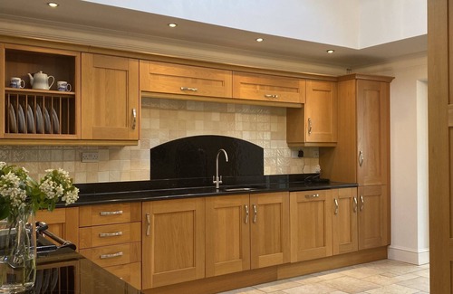Cardiff Cottage | Cardiff/Vale of Glam. Beautifully appointed modern property in cottage style