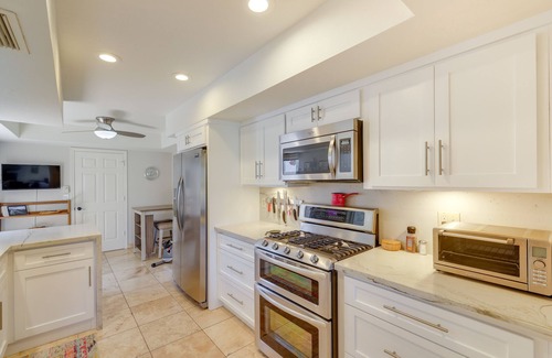 Carefree House | Carefree Home: Pool Access & Mountain Views!