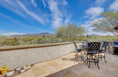 Carefree House | Carefree Home Pool Access and Mountain Views!