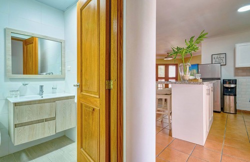Caribbean Islands Apartment | Caribbean Living at bechfront Apartment