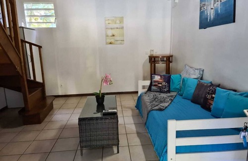 Petit-Bourg House | CARIBBEAN PAVILION IN THE CENTER OF THE ISLAND CLOSE TO BEACHES & CASCADES