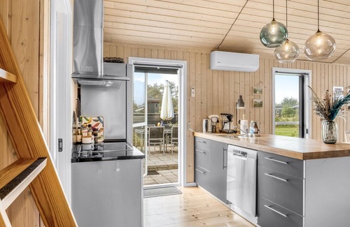 Trend House | "Carlina" - 700m to the inlet by Interhome