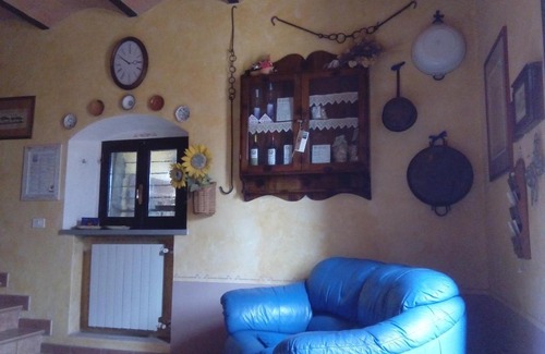 Castellina Marittima House | Carlo's Country House