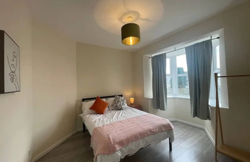 Sketty House | Carnglas Charm Retreat