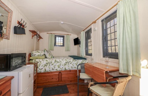 Hadlow Down House | Carp Hut