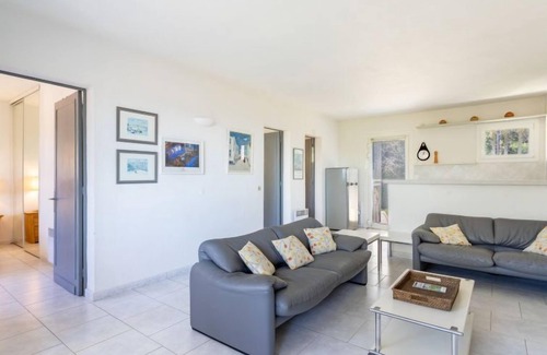 Le Rayol Apartment | Carpe Diem by Interhome