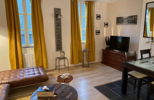 Enclos Apartment | Carpe diem