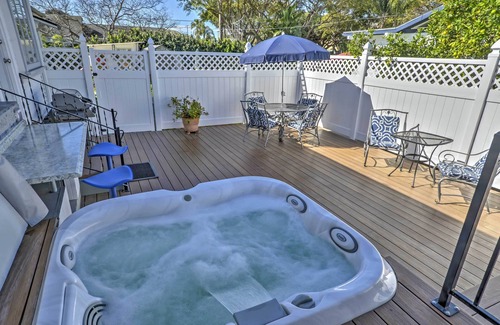 Carpinteria Apartment | Carpinteria Apt w/Hot Tub - 10 Min Walk to Beach!