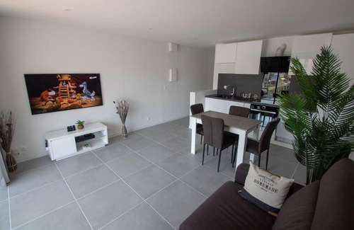 Le Grau-Du-Roi Apartment | Carré d'As - Charmant/Moderne/Tendance/Fonctionnel