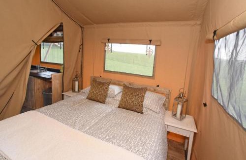 Denny House | Carr's Hill Luxury Safari Tents