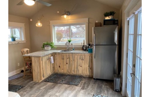 Palisade House | Carriage House on Fruit & Wine Byway