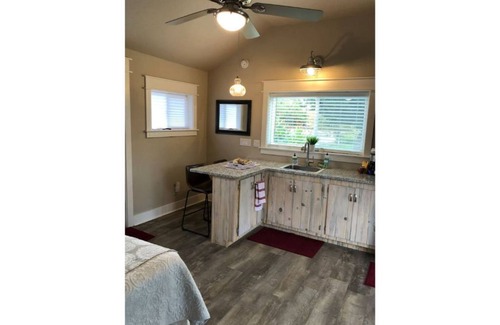 Palisade House | Carriage House on Fruit & Wine Byway