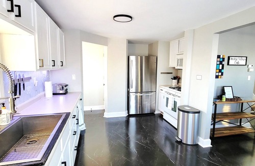 Kenosha House | Carthage Lakehouse