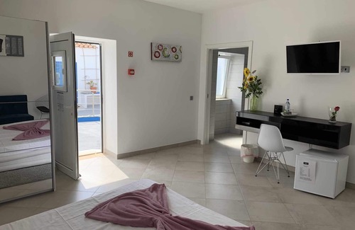 Poco Partido Hotel | Carvoeiro B&B and S.P.A Suite 4