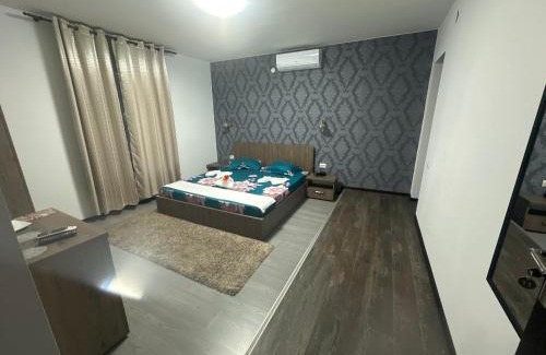 Orsova House | Casă Clau