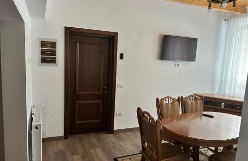 Viseu de Jos House | Casă Livadă cu Meri
