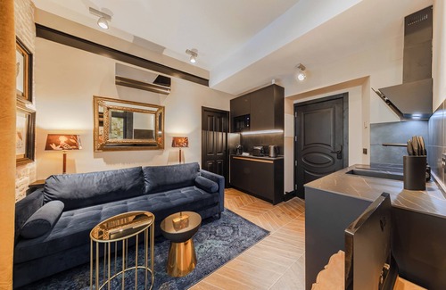 San Lorenzo Apartment | Casa 1862 Heritage Suites by Stay Unique