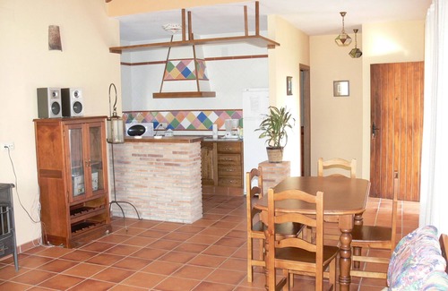 Zahora Ski Chalet | Casa 2 Mar y Sombra Accommodation with private pool.