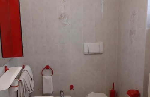 Valdisotto Apartment | Casa ai Ross - bilocale con terrazzo vicino Bormio
