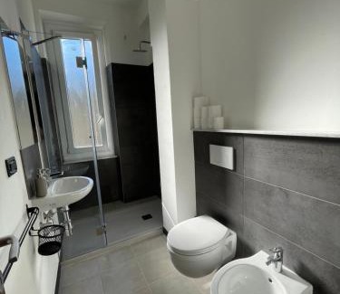 San Teodoro Apartment | Casa Alizeri FREE PARKING COPERTO, 2 min a piedi