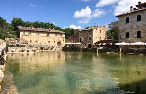 Bagno Vignoni Apartment | Casa alla Vecchia Posta di Bagno Vignoni