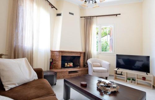 Manoliopoulo House | Casa Alta 2-bedroom House