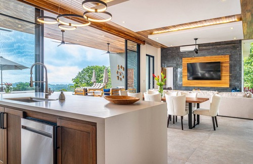 Uvita House | Casa Amigos - Breathtaking Luxe Ocean View Villa