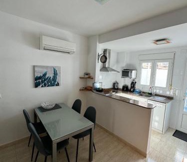 Vergel House | Casa Ana - Urlaub in Strandnähe