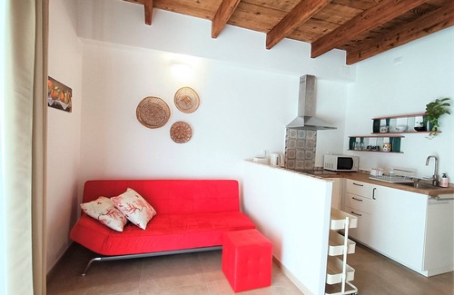 Carloforte Apartment | Casa Annetta - Apartment with private courtyard in the heart of Carloforte
