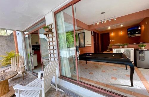 Centro Villa | Casa Arborizada - Bairro João Paulo Norte da ilha