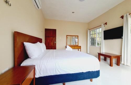 Dzilam de Bravo House | Casa Azul Cielo