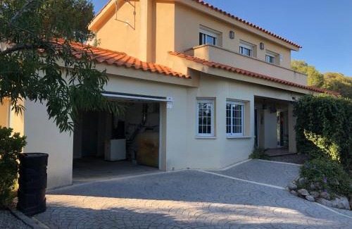 Costa Cunit House | Casa Bella Vista en montaña con vistas al mar y piscina privada
