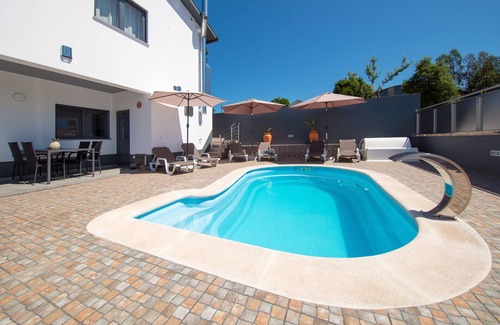 Vila Nova de Poiares House | Casa Bem Estar - Moradia T3 Privada com Piscina,terraço num Local Sossegado