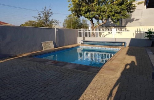 Windhoek West House | casa bem vindo Windhoek (3)