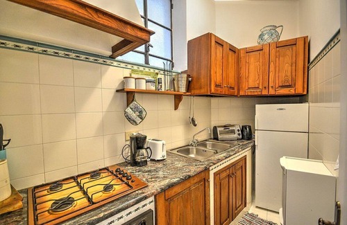 Positano City Centre House | Casa Bettina: A characteristic one-story ancient house, with Free WI-FI.