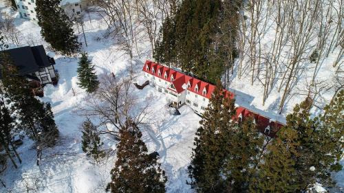 Iida Hotel | Casa Bianca