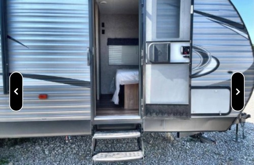 Willis House | Casa Blanca Waterfront RV - Lake Conroe Retreat Beautiful Sunsets