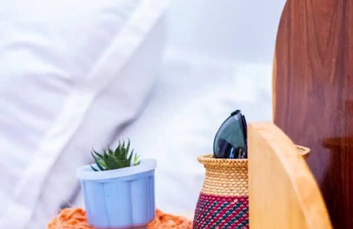 Iringa Bed & Breakfast | Casa Blanche: B&B Apartments Room 2 - 2 Guests