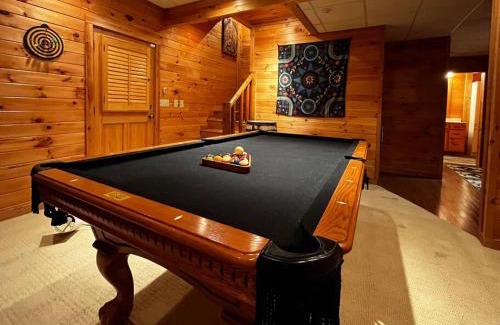 Walnut Mountain House | Casa Bohemia *pool *fishing*mountain views!