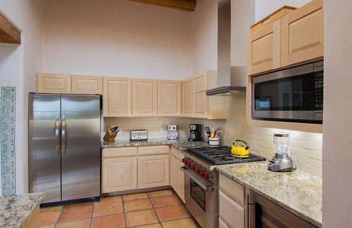 Historic Eastside House | Casa Bonita Ribera is a must stay!