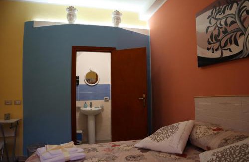 San Mauro Castelverde House | Casa Borgo Borrello