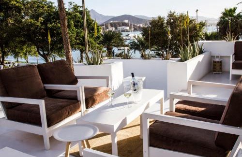 Mindelo Hotel | Casa Branca