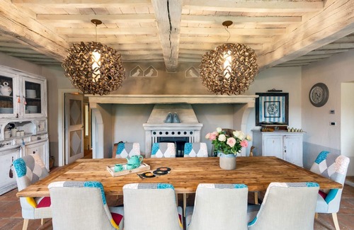 San Casciano dei Bagni Villa | Casa Castano - Seven Bedroom Villa, Sleeps 14