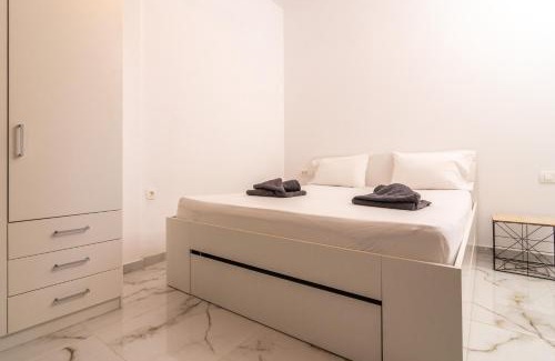 Gialos Apartment | Casa calma!