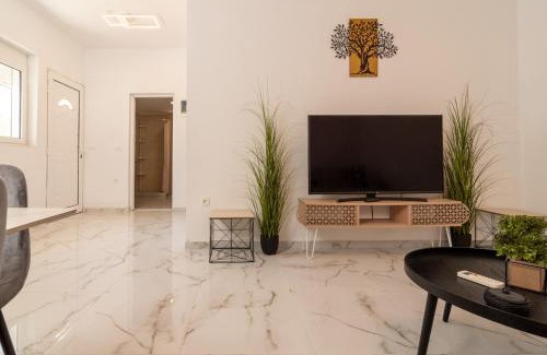 Gialos Apartment | Casa calma!