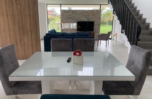 Piedecuesta House | Casa Campestre Altamira