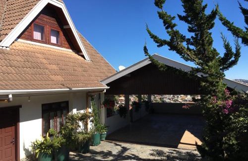 Vila Iara House | Casa Campos