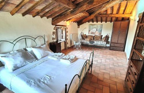 Caprese Michelangelo Villa | CASA CAROLE - Lake View Villa