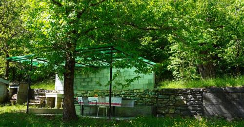 Pornassio House | Casa Castagno e Ruscello - Nature Retreat in Liguria