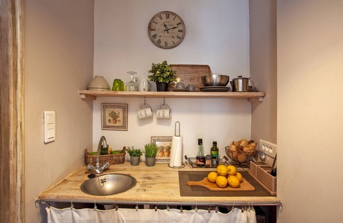 Pigna Apartment | Casa Celestina in the heart of the village of Pigna